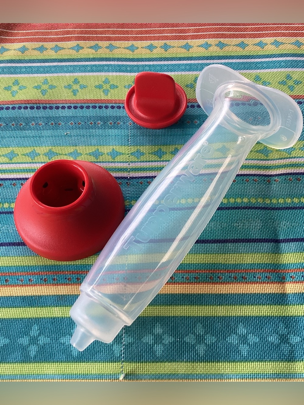 Tupperware Deco-Pen in Chili Red color